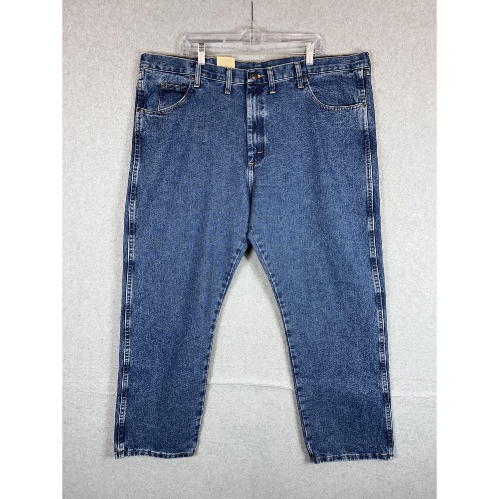 Wrangler Rugged Wear Jeans Mens 44x30 Blue Relaxed Fit Classic Denim Pants NWT
